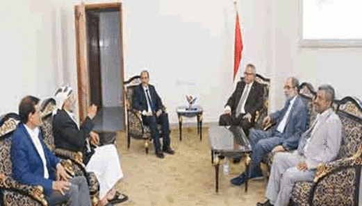 رئيس الوزراء يلتقي وزيري الشباب والرياضة والأشغال العامة والطرق