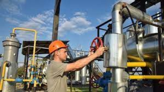 رئيس الوزراء البولندي: أوروبا على شفا أزمة طاقة كبيرة