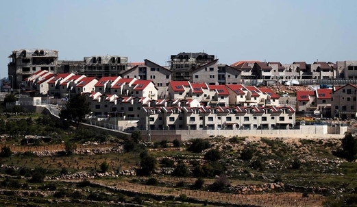 مستوطنون صهاينة يشرعون ببناء مستوطنة جديدة في قلب البلدة القديمة بمدينة الخليل