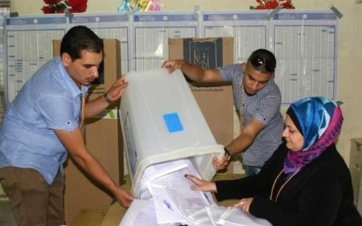 هل يمكن أن تعتبر الولايات المتحدة “مقتدى الصدر” حليفاً لها في مواجهة إيران في العراق؟