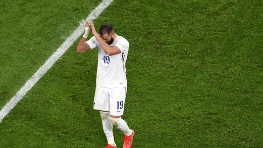 رئيس الاتحاد الفرنسي ينهي الجدل ويعلن موقفه من استمرار بنزيما مع المنتخب