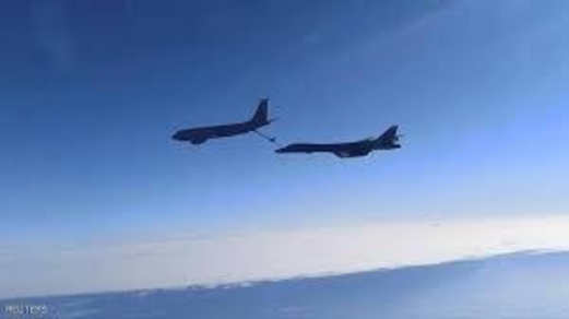 مقاتلات بريطانية تحلق بالقرب من قاذفتين روسيتين استراتيجيتين