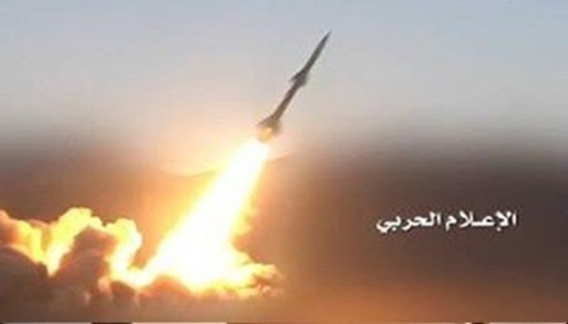 عمليات عسكرية وصواريخ وقذائف مدفعية تستهدف مواقع الغزاة والمرتزقة