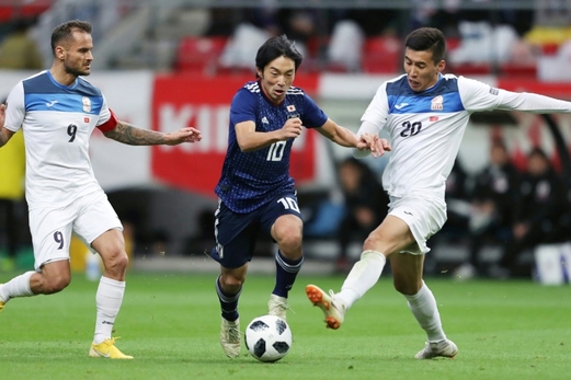 اليابان تفوز برباعية نظيفة على قرغيزستان