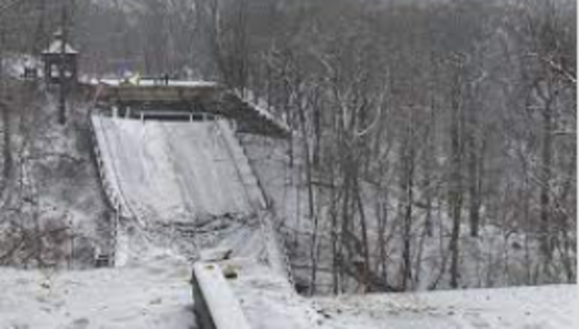 انهيار جسر في بنسلفانيا قبل ساعات من زيارة بايدن