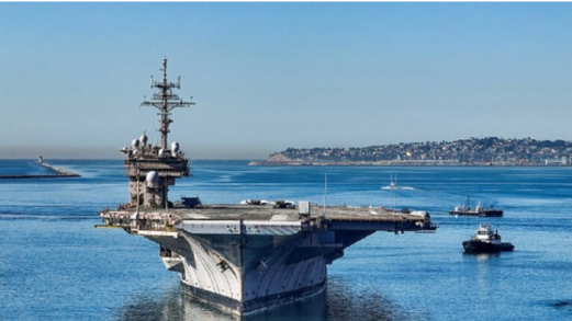 الجنس مقابل أسرار الدولة.. قائد في البحرية الأمريكية يدلي باعترافات خطيرة