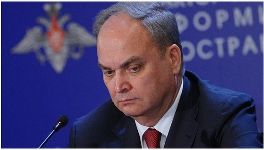 أنطونوف: روسيا سترد على طرد الدبلوماسي الروسي من الولايات المتحدة