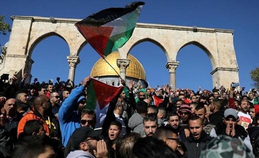 حماس تدعو للنفير العام والاحتشاد فجر الجمعة بالأقصى في (جمعة النصر قريب)