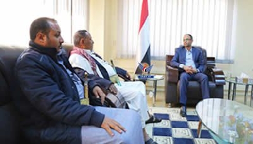 رئيس المجلس السياسي الأعلى يلتقي الشيخ محمد الزعكري