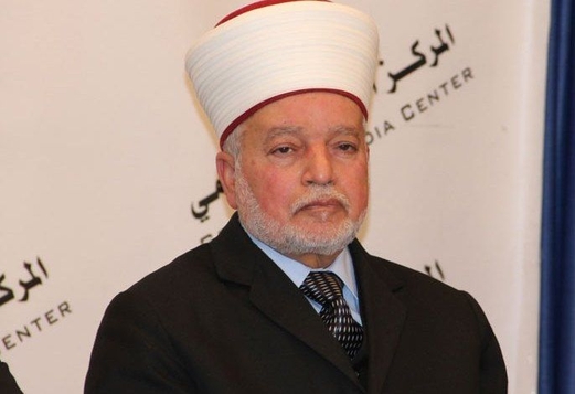 مفتي القدس يستنكر اقتحام “مايك بنس” للمسجد الإبراهيمي بالخليل