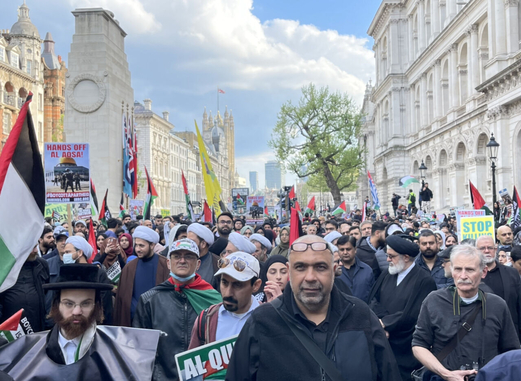 شخصيات مناهضة للكيان الصهيوني في بريطانيا تؤكد على ضرورة استئصاله