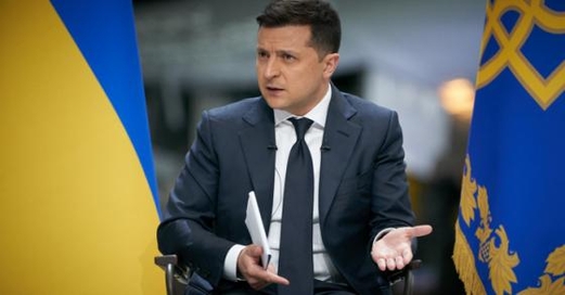 زيلينسكي: أوكرانيا قد تطرح الوضع المحايد خلال استفتاء