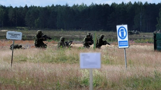 بدء مناورات عسكرية ضخمة في إستونيا تحت عنوان “القنفذ 2022”