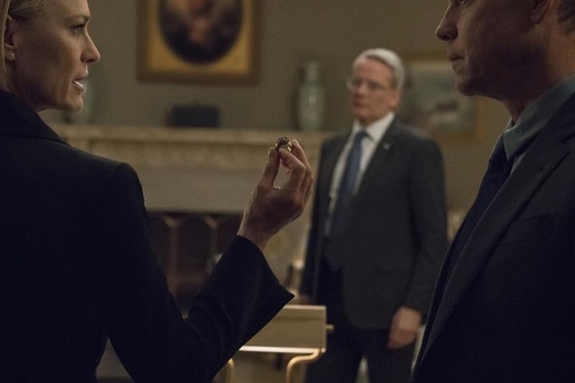 مرض الرؤساء… ماذا تقول الدراما في أميركا وروسيا عن المنصب الشاغر؟