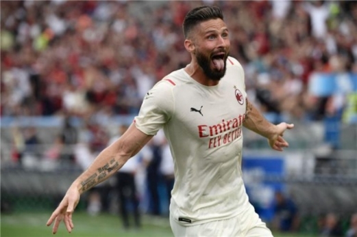 ميلان يتوج بطلاً للدوري الإيطالي