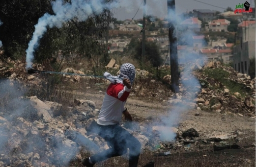 خمس إصابات برصاص الاحتلال خلال قمع مسيرة كفر قدوم واحتجاجات في بيت دجن