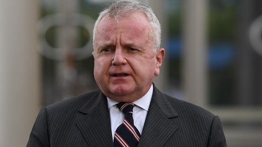 “سيكون خطأ كبيرا”.. السفير الأمريكي لدى روسيا لا يستبعد إغلاق السفارتين في البلدين