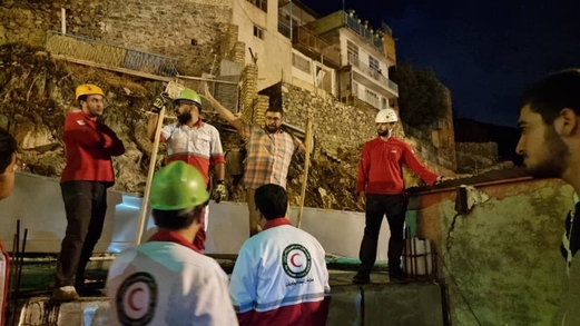 مصرع 24 شخصاً وفقدان آخرين جراء السيول والفيضانات في ايران