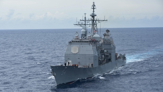 البحرية الأمريكية:سفينتان حربيتان أمريكيتان تعبران مضيق تايوان