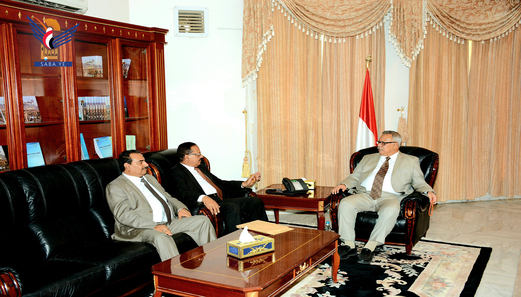 رئيس الوزراء يناقش مع وزير الثقافة سير نشاط الوزارة وخطتها للعام 1444ھ