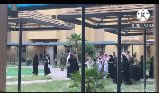 شاهد فضيحةاعتداء رجال الامن السعودي على فتيات بدار الايتام بخميس مشيط