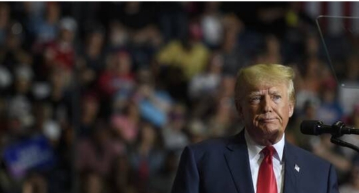 ترامب يعلن عزمه للعودة إلى منزله الذي داهمه مكتب التحقيقات الفيدرالي