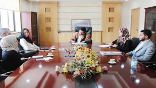 نائب وزير الخارجية يلتقي كبيرة ممثلي البرامج الخاصة بالوكالة السويدية