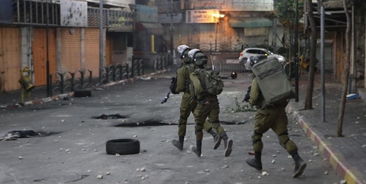 مواجهات عنيفة في سلوان وشبان فلسطينيون يحرقون مركبات المستوطنين