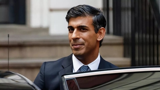 سوناك يتعهد بدعم كييف بألف صاروخ