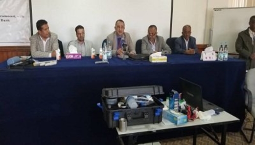وزير المياه والبيئة يؤكد على أهمية تأهيل الكوادر بمجال المياه والصرف الصحي