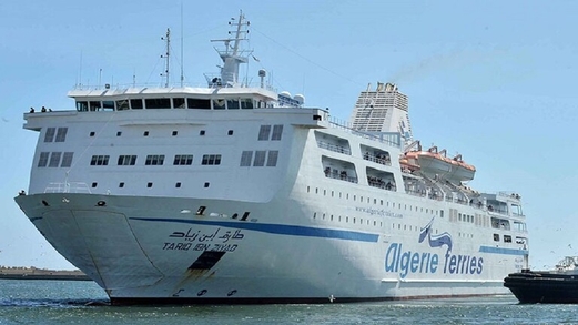 السلطات الإسبانية تحتجز باخرة نقل المسافرين الجزائرية “طارق بن زياد”