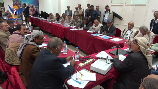 وزير التربية يؤكد أهمية إثراء الدراسات التقويمية والتحليلية في مؤتمر تطوير المناهج