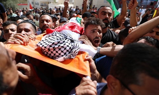 فلسطين تسلم الأمم المتحدة تقريراً عن انتهاكات العدو الصهيوني للطفولة