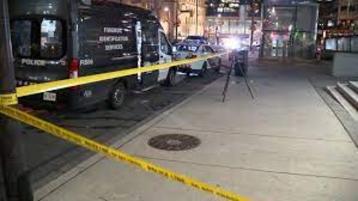 مصرع خمسة أشخاص في إطلاق نار بضواحي تورونتو الكندية