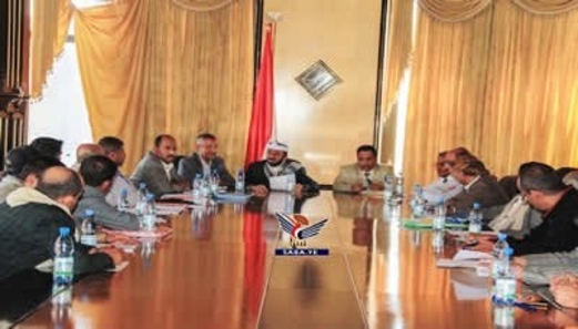 رئيس اللجنة العليا للانتخابات يلتقي فريق تدريب اللجان الإشرافية والأصلية