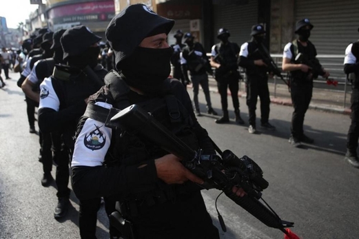 “عرين الأسود” تتصدى لاقتحام قوات العدو الصهيوني لنابلس