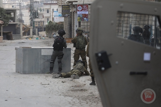 إصابة فتى فلسطيني بالرصاص والعشرات بالاختناق خلال مواجهات مع العدو الصهيوني في بيت أمر