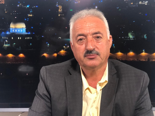 الاحتلال يقيم قاعدة عسكرية ضخمة على جبل المكبر لخنق القدس