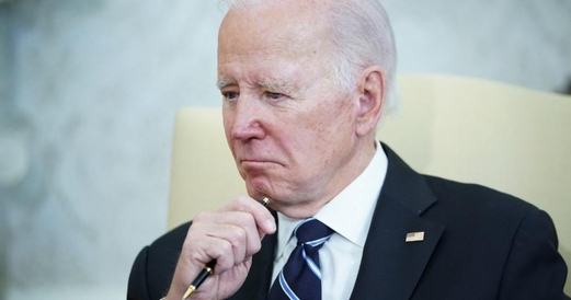 العثور على ست وثائق سرية إضافية خلال تفتيش منزل بايدن