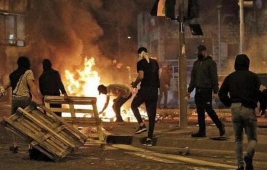 العدو الصهيوني يقتحم بلدة عورتا جنوب نابلس لتأمين اقتحام المستوطنين