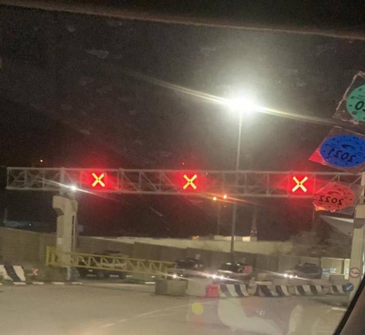 قوات العدو الصهيوني تقتحم القدس وتغلق منزل الشهيد “قراقع”