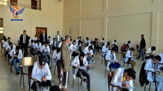 بدء اختبارات الفصل الأول بكلية الطب في جامعة المحويت