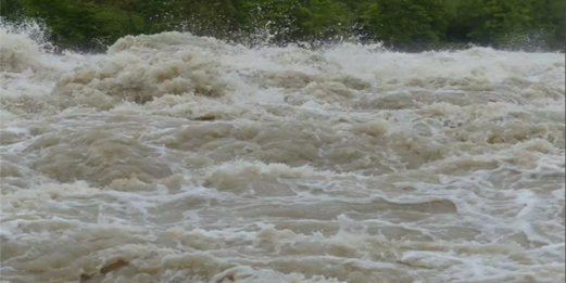 مصرع 7 في فيضانات جنوب أفريقيا والسلطات تعلن حالة كوارث