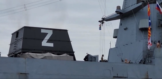 مناورات مشتركة مع روسيا والصين وجنوب أفريقيا في المحيط الهندي