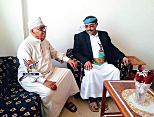 السامعي يطمئن على صحة الفنان أيوب طارش