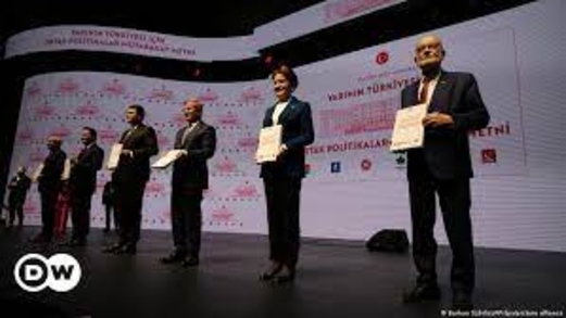 انقسام تحالف المعارضة في تركيا قبل أسابيع من الانتخابات الرئاسية