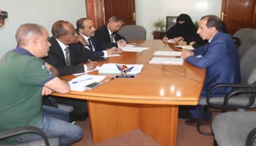 وزير الأشغال يبحث دعما دوليا للبنية التحتية والمتضررين من العدوان