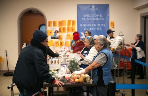 الغارديان : الأمريكيون مهددون بالجوع