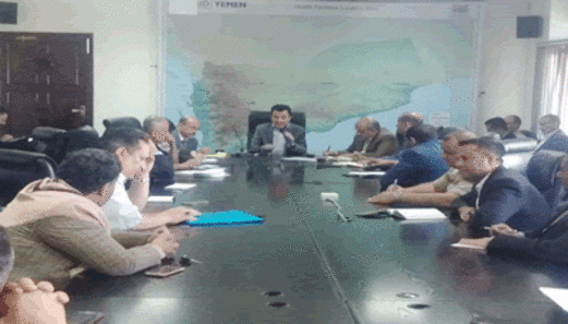 اجتماع برئاسة وزير الصحة يناقش الوضع الصحي الطارئ