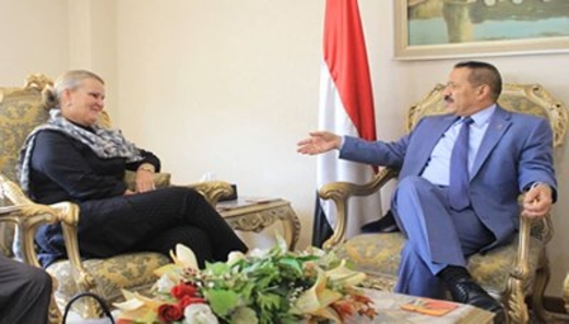 وزير الخارجية يناقش مع غراندي الجهود الإنسانية لمكاتب وبرامج الأمم المتحدة
